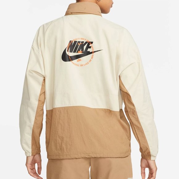 NIKE Sportswear Revolution Women's Matching Tracksuit Set - Picture 3 of 16